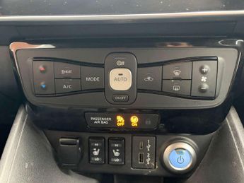 NISSAN LEAF Leaf Takna 5dr