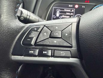 NISSAN LEAF Leaf Takna 5dr