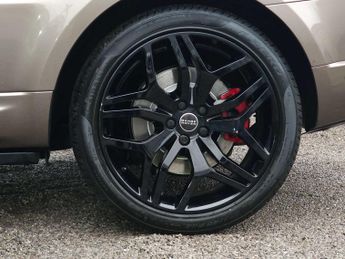 LAND ROVER RANGE ROVER SPORT 3.0 Range Rover Sport Autobiography Dynamic SDV6 Auto 4WD 5dr