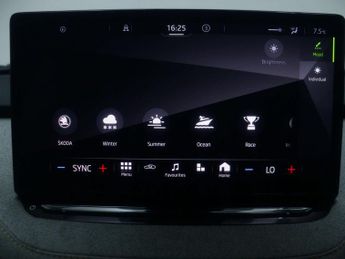 SKODA ENYAQ Enyaq iV 60 Nav Lounge 5dr