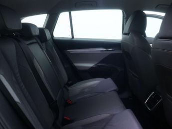 SKODA ENYAQ Enyaq iV 60 Nav Lounge 5dr