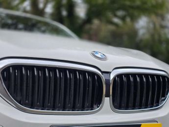 BMW 5 SERIES 2.0 520d xDrive M Sport Auto 4WD 5dr