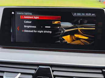 BMW 5 SERIES 2.0 520d xDrive M Sport Auto 4WD 5dr