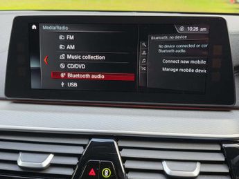 BMW 5 SERIES 2.0 520d xDrive M Sport Auto 4WD 5dr