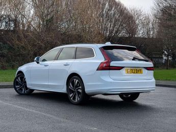 Volvo V90 Cross Country 2.0 B6 MHEV Estate 5dr Petrol Hybrid Auto AWD Euro 6 (s/s) (300 