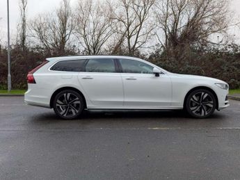 Volvo V90 Cross Country 2.0 B6 MHEV Estate 5dr Petrol Hybrid Auto AWD Euro 6 (s/s) (300 