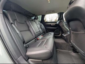 Volvo V90 Cross Country 2.0 B6 MHEV Estate 5dr Petrol Hybrid Auto AWD Euro 6 (s/s) (300 