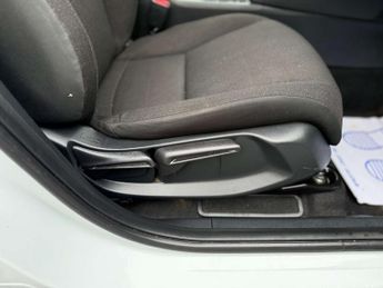 Honda HR-V 1.5 h i-MMD Elegance SUV 5dr Petrol Hybrid CVT Euro 6 (s/s) (131