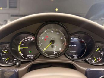 PORSCHE PANAMERA 3.0 V6 E-Hybrid S Hatchback 5dr Petrol Plug-in Hybrid TiptronicS