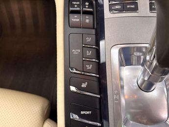 PORSCHE PANAMERA 3.0 V6 E-Hybrid S Hatchback 5dr Petrol Plug-in Hybrid TiptronicS