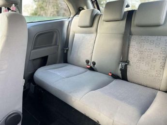 FORD FIESTA 1.4 Fiesta LX Semi-Auto 3dr