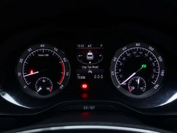 SKODA KAROQ 1.5 Karoq Sportline TSi Semi-Auto 5dr