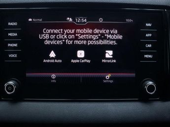 SKODA KAROQ 1.5 Karoq Sportline TSi Semi-Auto 5dr