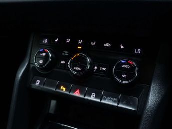 SKODA KAROQ 1.5 Karoq Sportline TSi Semi-Auto 5dr