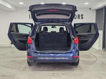 BMW 2 SERIES 1.5 218i Luxury Auto 5dr