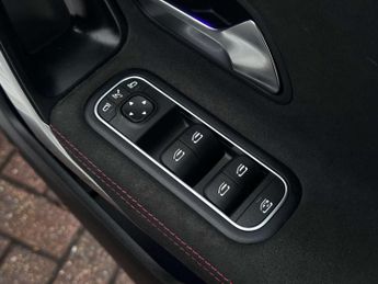 MERCEDES-BENZ A-CLASS 2.0 A 200 D AMG Line Premium Auto 5dr