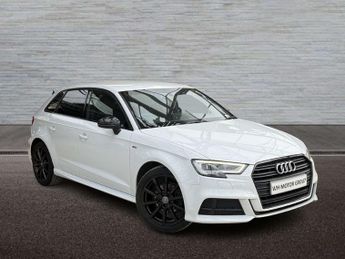 AUDI A3 1.5 A3 Sportback 35 TFSI Black Edition Semi-Auto 5dr