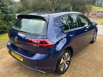 VOLKSWAGEN GOLF e-Golf 5dr
