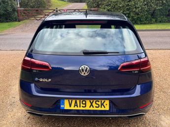 VOLKSWAGEN GOLF e-Golf 5dr
