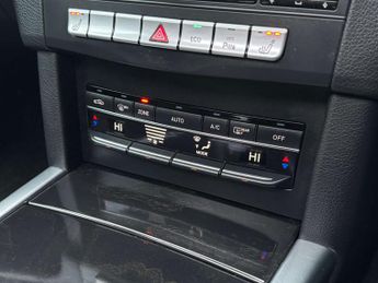 MERCEDES-BENZ E-CLASS 3.0 E350 AMG Sport Bluetec Auto 4dr