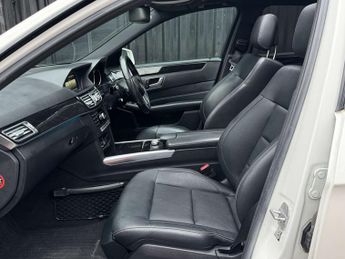 MERCEDES-BENZ E-CLASS 3.0 E350 AMG Sport Bluetec Auto 4dr