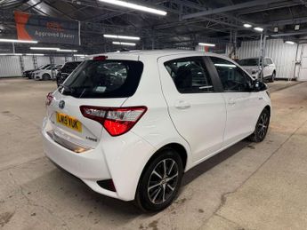 TOYOTA YARIS 1.5 Yaris Icon Tech VVT-i HEV CVT 5dr
