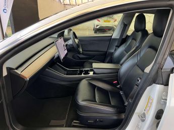 TESLA MODEL 3 Model 3 Long Range AWD 4WD 4dr