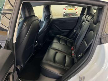 TESLA MODEL 3 Model 3 Long Range AWD 4WD 4dr