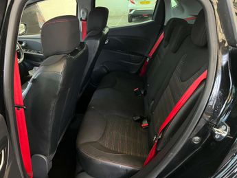 RENAULT CLIO 1.6 Clio Renault Sport Nav Trophy Auto 5dr