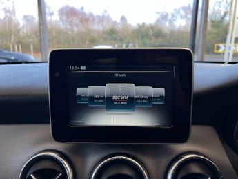 MERCEDES-BENZ CLA 1.6 CLA 180 Sport Auto 4dr