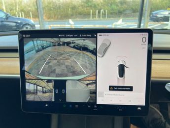 TESLA MODEL 3 Model 3 Long Range AWD 4WD 4dr