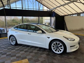 TESLA MODEL 3 Model 3 Long Range AWD 4WD 4dr