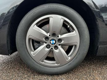 BMW 1 SERIES 1.5 118I SE Auto 5dr