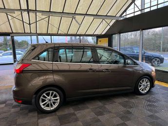 FORD C-MAX 1.5 Grand C-Max Zetec TDCI Auto 5dr