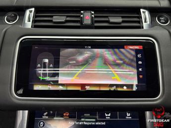 Land Rover RANGE ROVER SPORT 3.0 SD V6 Autobiography Dynamic SUV 5dr Diesel Auto 4WD Euro 6 (