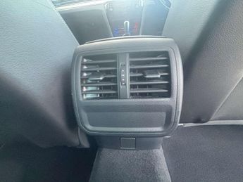 VOLKSWAGEN PASSAT 1.4 Passat GTe Semi-Auto 4dr