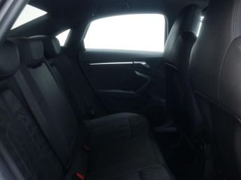 AUDI A3 1.5 A3 S Line 35 TFSI MHEV Semi-Auto 4dr