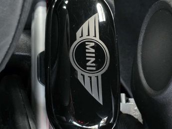 MINI COUNTRYMAN 2.0 Countryman Cooper SD ALL4 4WD 5dr