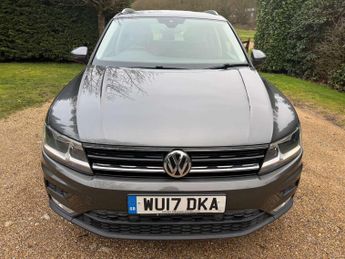 VOLKSWAGEN TIGUAN 2.0 Tiguan SE Nav TDI BlueMotion Technology Semi-Auto 5dr