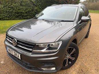 VOLKSWAGEN TIGUAN 2.0 Tiguan SE Nav TDI BlueMotion Technology Semi-Auto 5dr