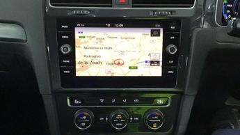 VOLKSWAGEN GOLF e-Golf 5dr