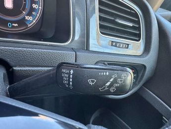 VOLKSWAGEN GOLF e-Golf 5dr