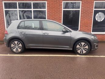 VOLKSWAGEN GOLF e-Golf 5dr
