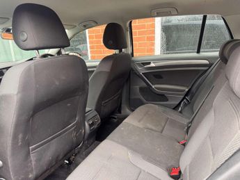 VOLKSWAGEN GOLF e-Golf 5dr