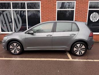 VOLKSWAGEN GOLF e-Golf 5dr