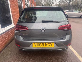 VOLKSWAGEN GOLF e-Golf 5dr