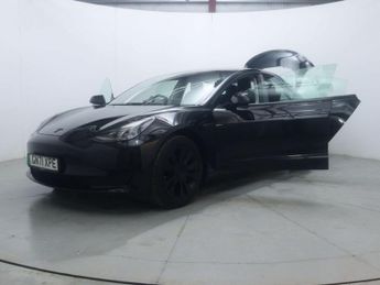 TESLA MODEL 3 Model 3 Standard Range + 4dr