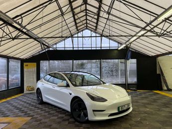 TESLA MODEL 3 Model 3 Long Range AWD 4WD 4dr