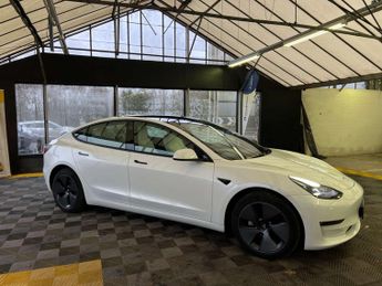 TESLA MODEL 3 Model 3 Long Range AWD 4WD 4dr