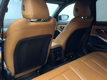 BMW 3 SERIES 2.0 330E M Sport Auto 5dr